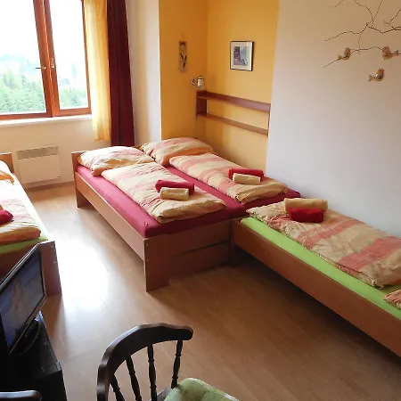 Apartman Adam 25 Ramzová